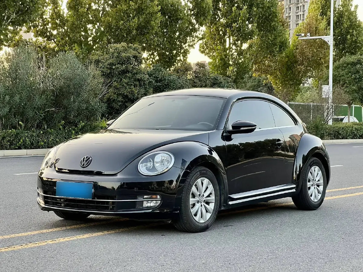 2017 Volkswagen Beetle 1.2T 105HP L4 7DCT