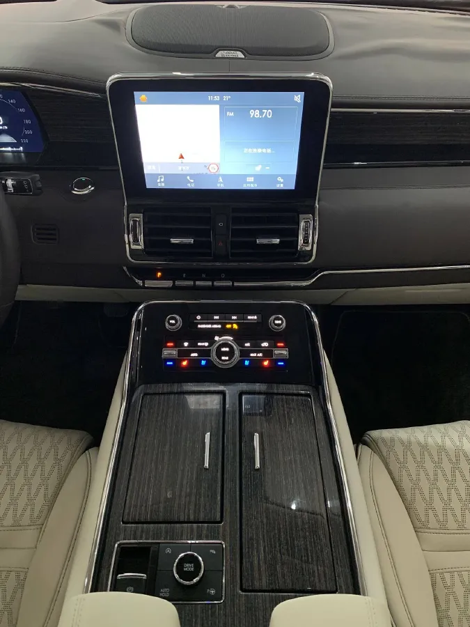 2018 Lincoln Navigator 3.5T 415HP V6 10AT,autocango,china used car exporter,china ev exporter,chinese used car exporter,chinese used ev exporter