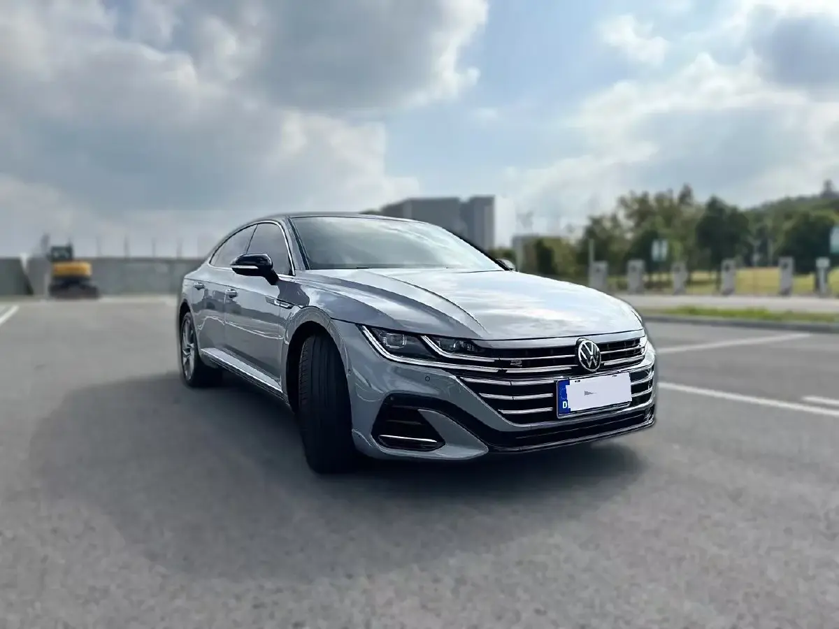 2021 Volkswagen CC 2.0T 220HP L4 7DCT