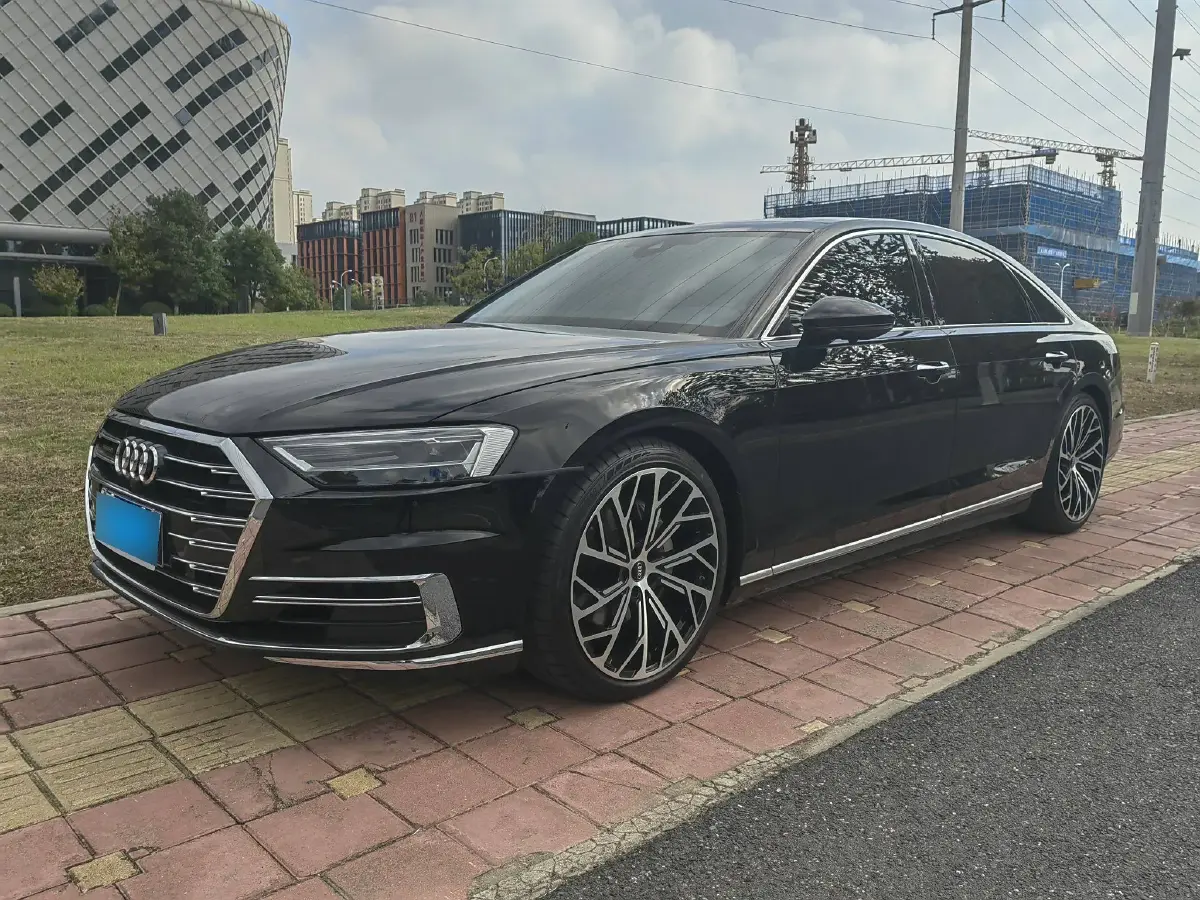 2021 Audi A8 3.0T 286HP V6 8AT