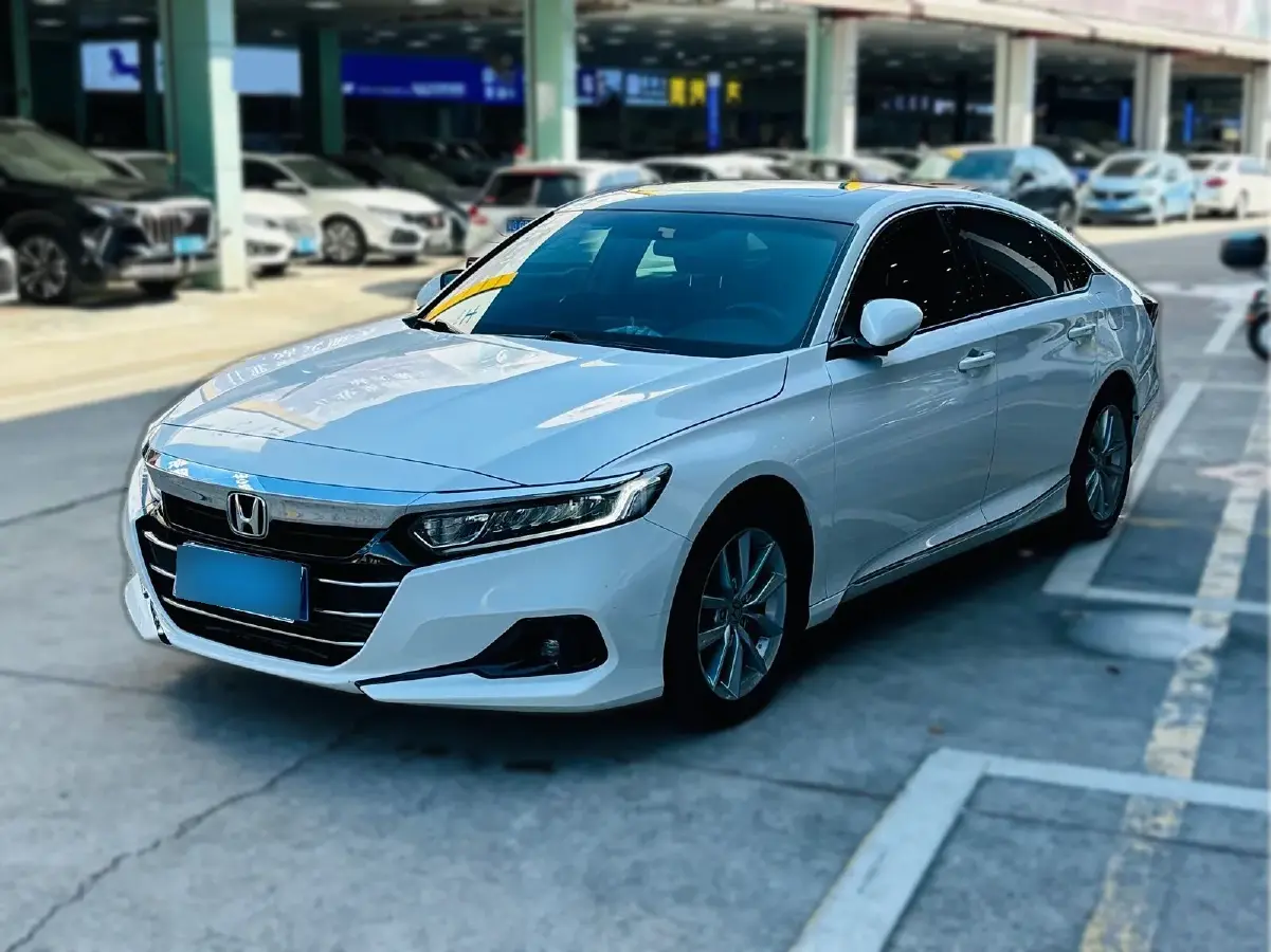 2022 Honda Accord 1.5T 194HP L4 CVT