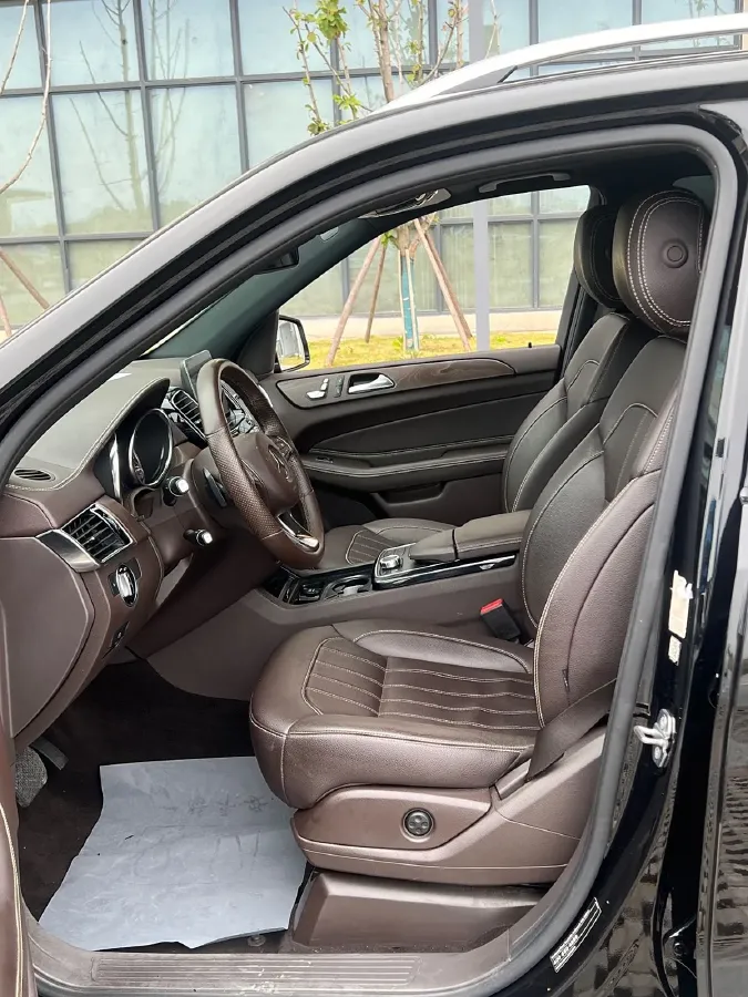 2018 Mercedes-Benz GLE Class 3.0T 333HP V6 9AT,autocango,china used car exporter,china ev exporter,chinese used car exporter,chinese used ev exporter