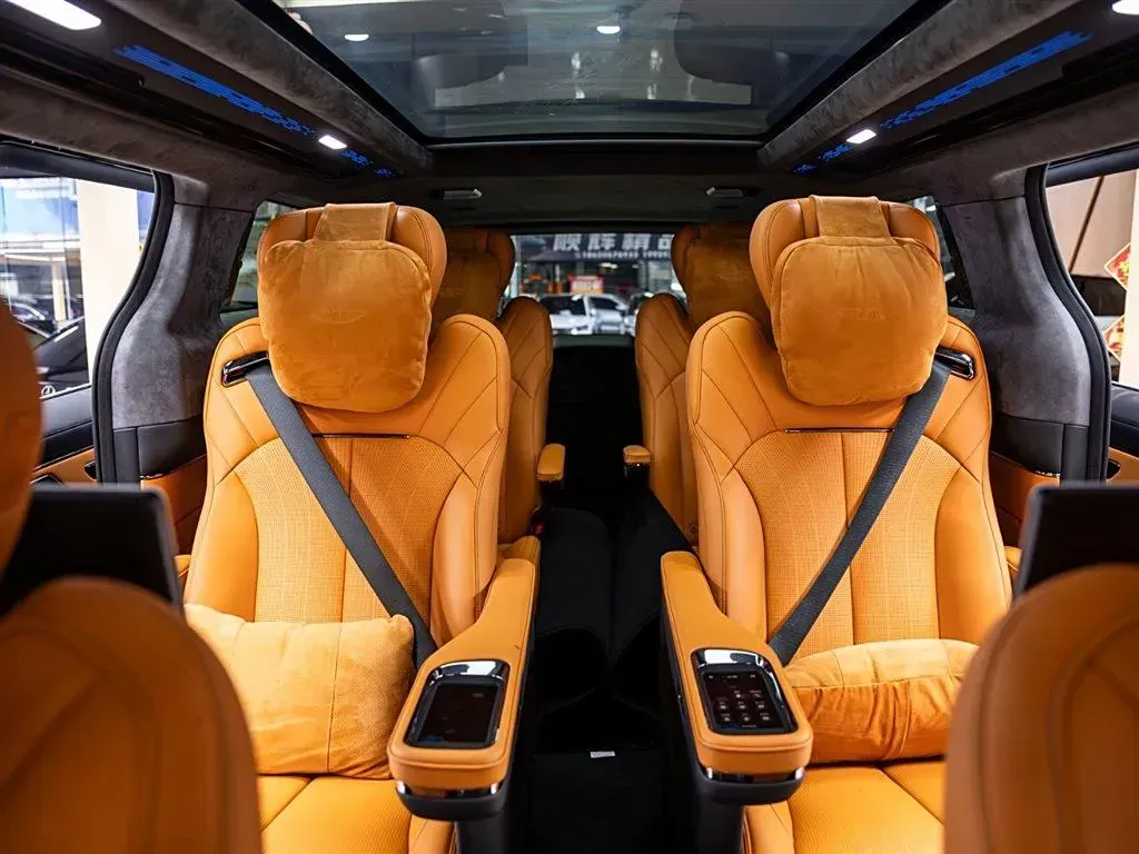 2024 LEVC L380 BEV 140KWH,autocango,china used car exporter,china ev exporter,chinese used car exporter,chinese used ev exporter