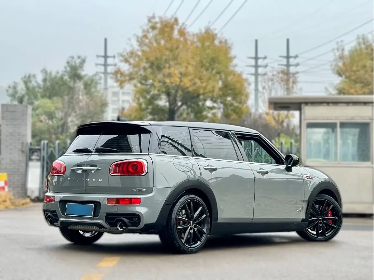 2017 MINI JCW CLUBMAN 2.0T 231HP L4 6AT,autocango,china used car exporter,china ev exporter,chinese used car exporter,chinese used ev exporter