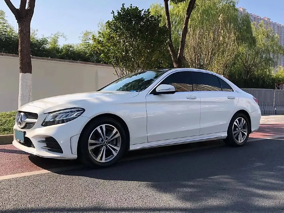 2019 Mercedes-Benz C Class 1.6T 156HP L4 9AT