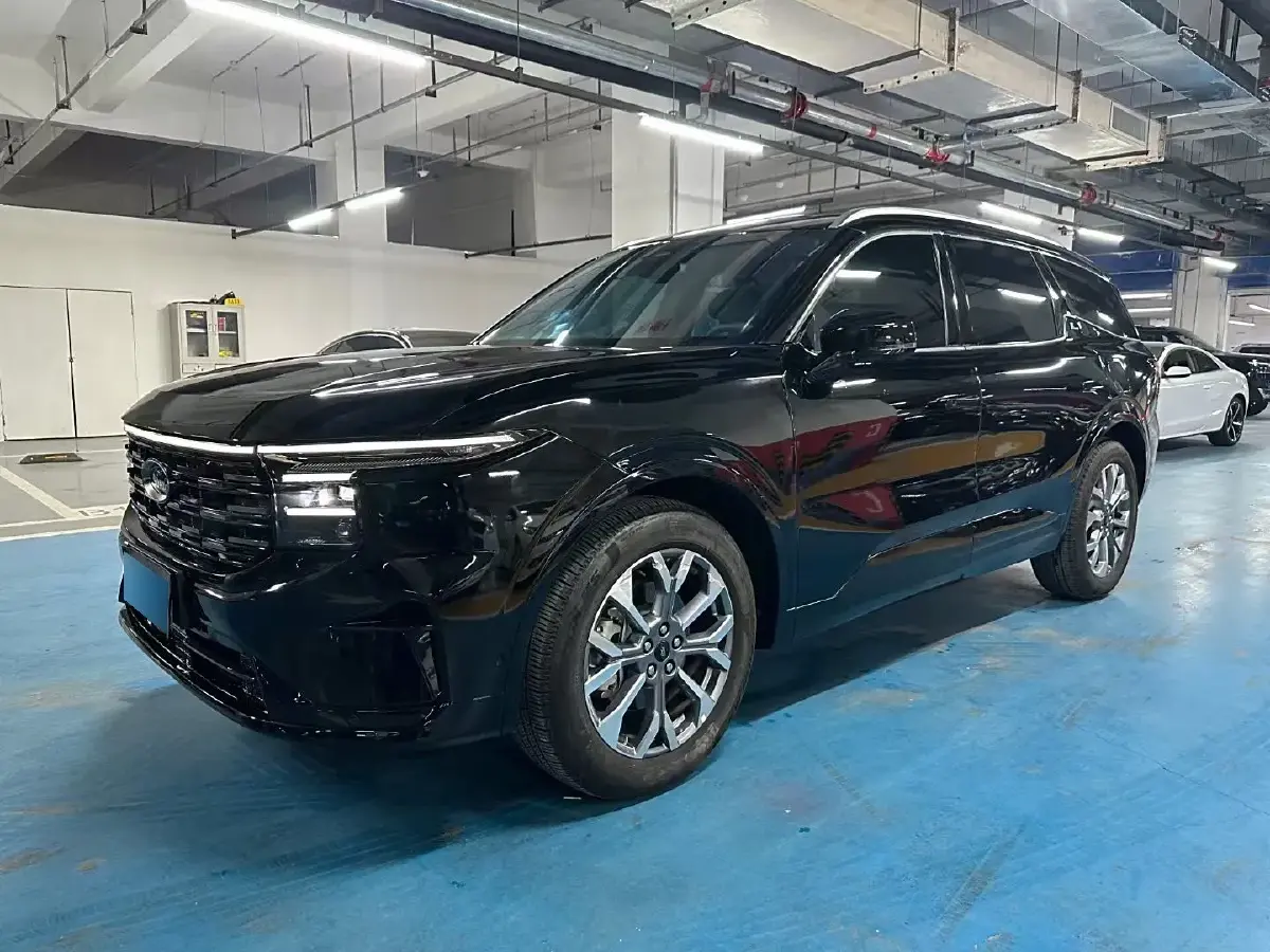2023 Ford Edge 2.0T 275HP L4 E-CVT Hybrid