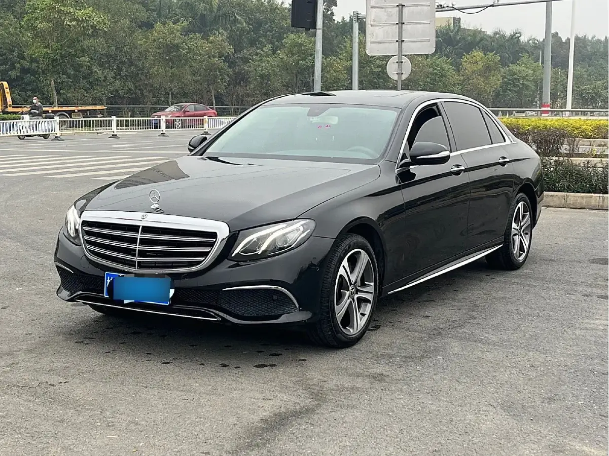 2018 Mercedes-Benz E Class 2.0T 184HP L4 9AT