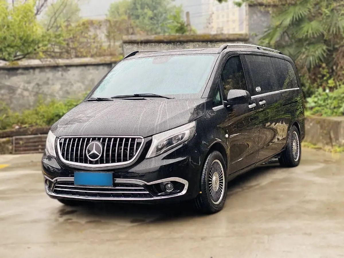 2018 Mercedes-Benz Vito 2.0T 211HP L4 7AT