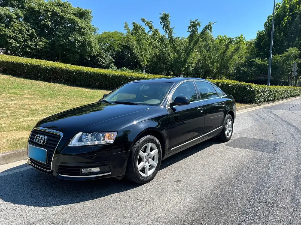 2011 Audi A6L 2.0T 170HP L4 CVT
