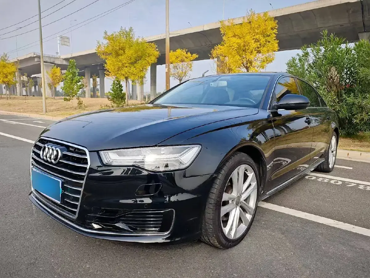 2018 Audi A6L 1.8T 190HP L4 7DCT