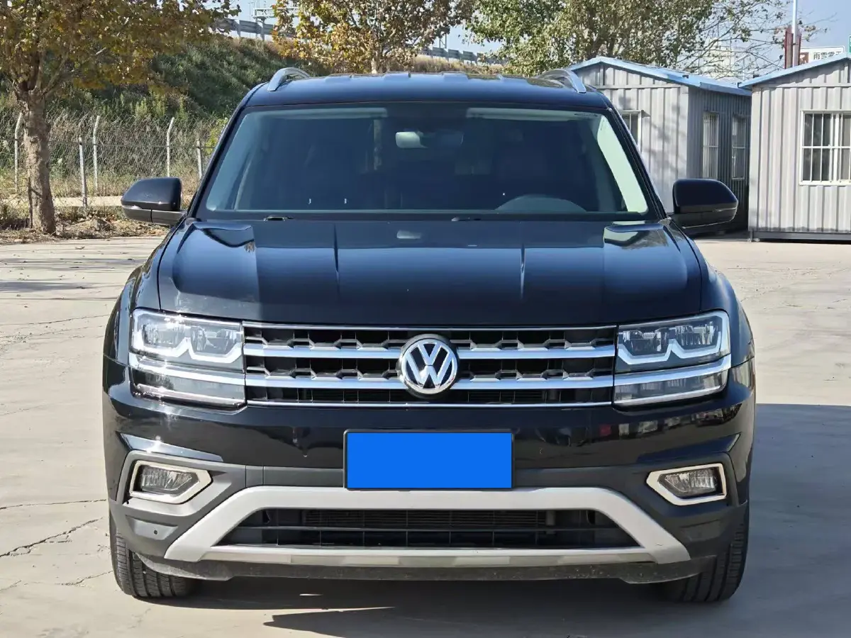 2019 Volkswagen Teramont 2.0T 220HP L4 7DCT