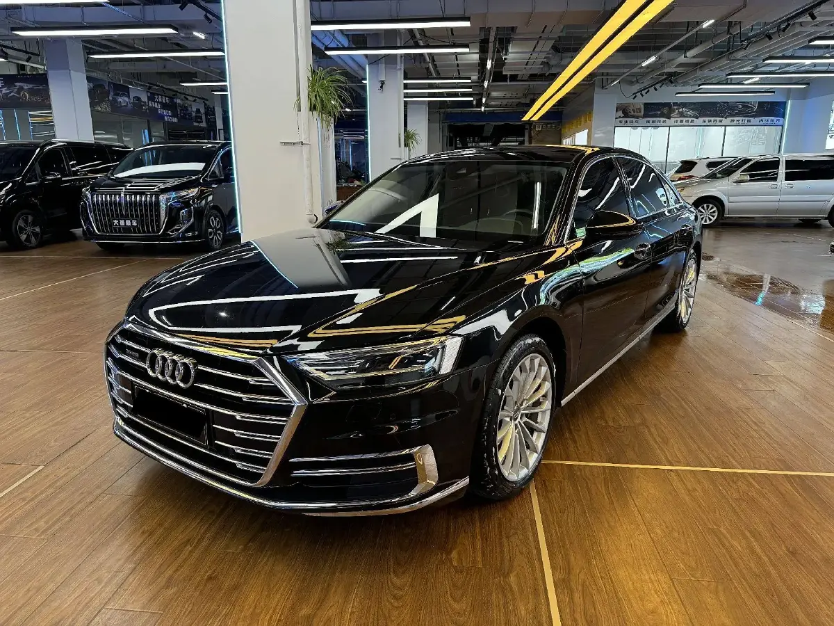 2018 Audi A8 3.0T 340HP V6 8AT