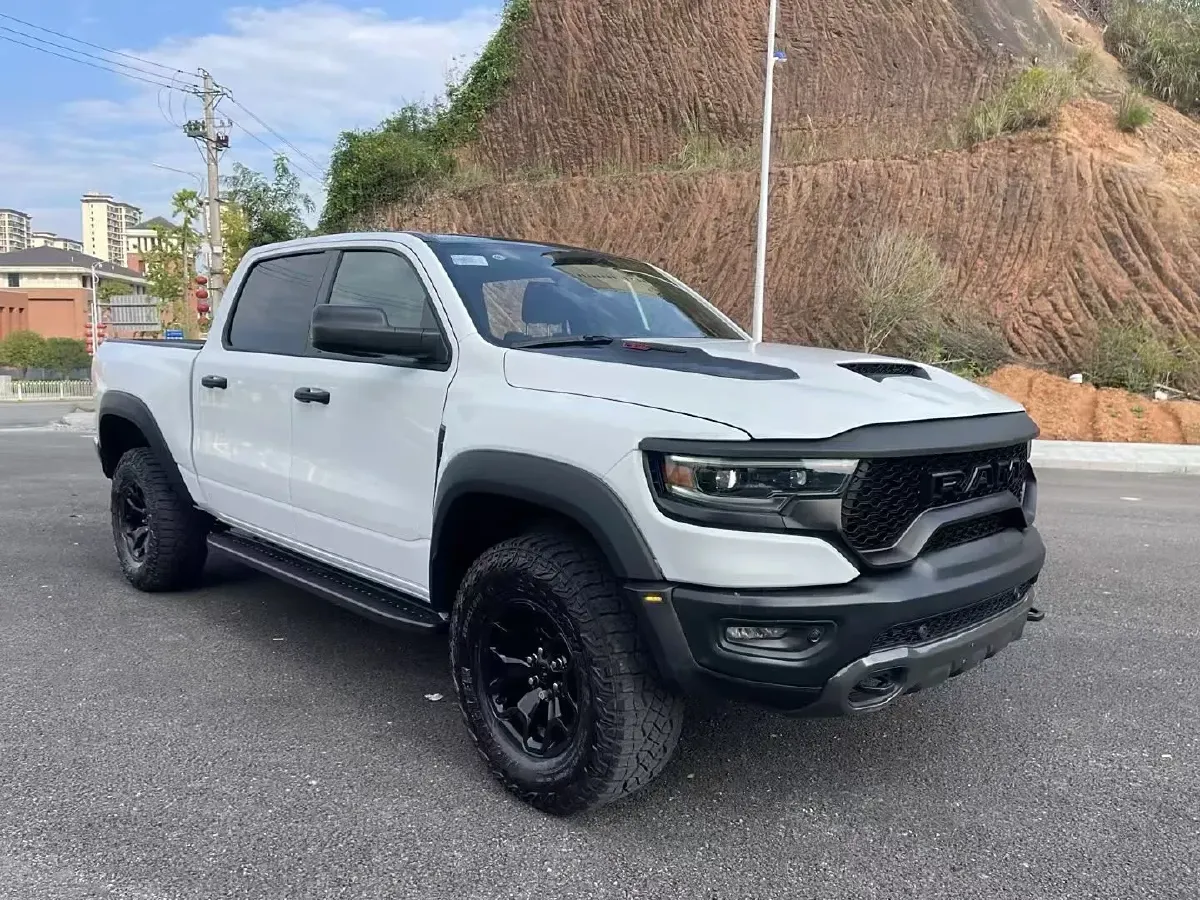 2011 RAM Trucks 5.7L 395HP V8 5AT,autocango,china used car exporter,china ev exporter,chinese used car exporter,chinese used ev exporter