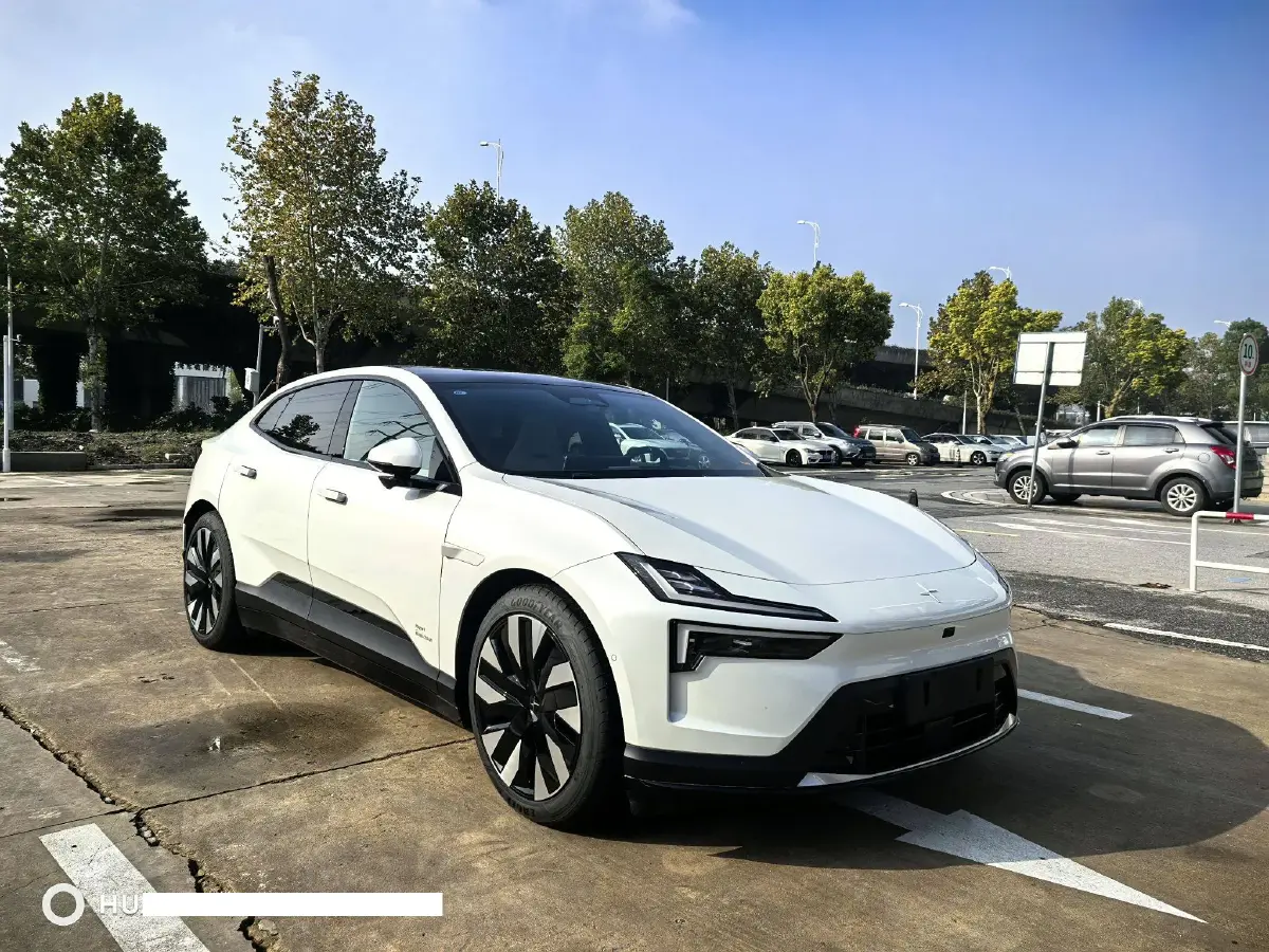 2024 Polestar 4 BEV 86KWH