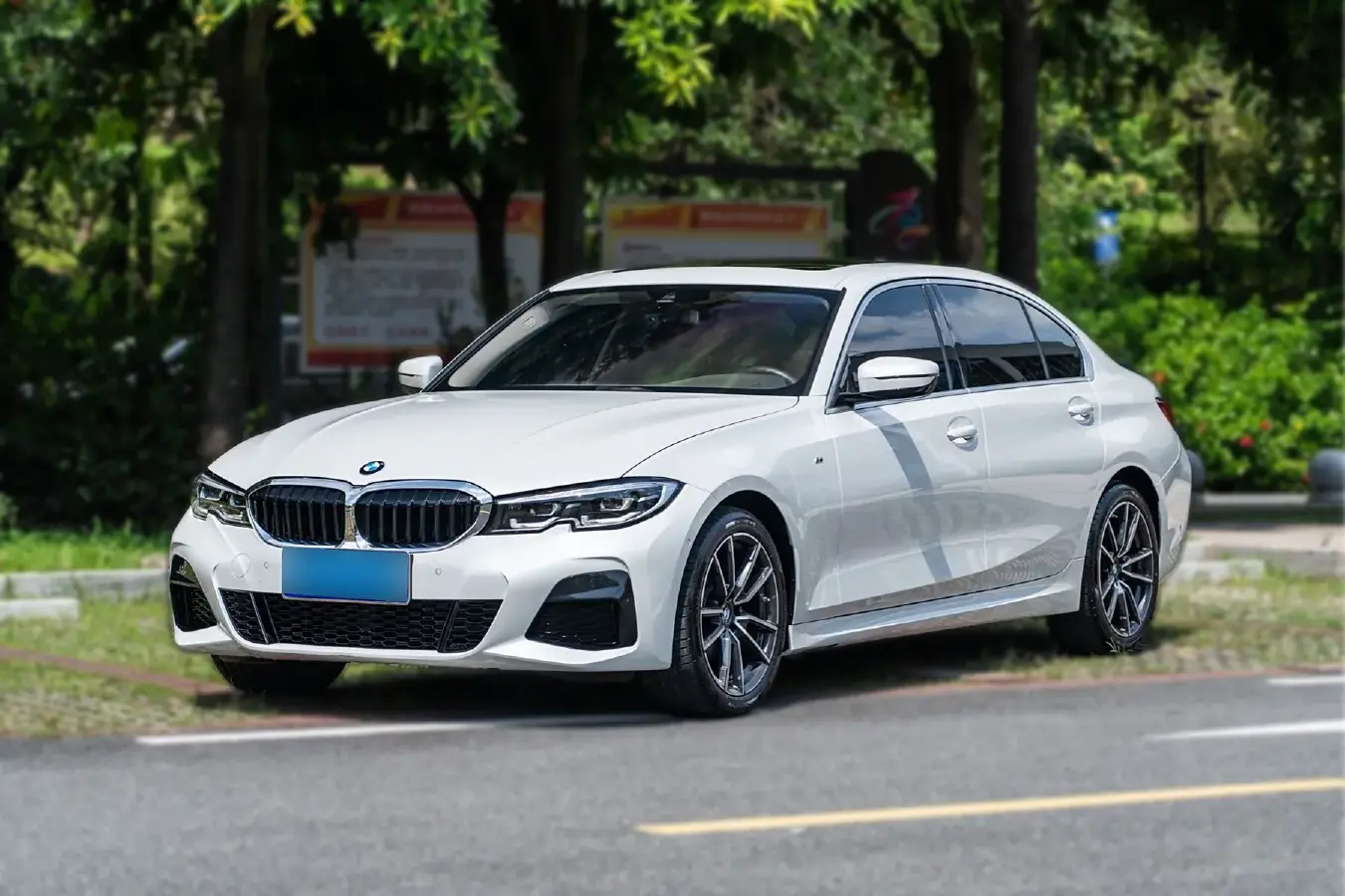 2022 BMW 3 Series 2.0T 184HP L4 8AT