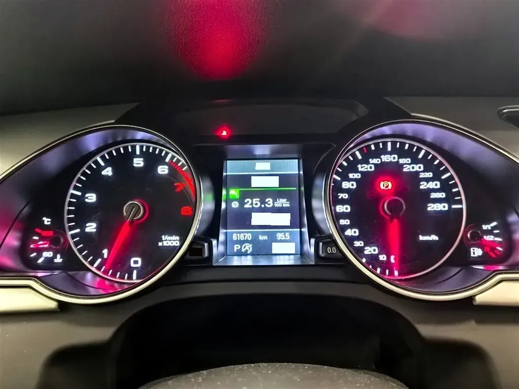 2016 Audi A5 2.0T 230HP L4 CVT,autocango,china used car exporter,china ev exporter,chinese used car exporter,chinese used ev exporter