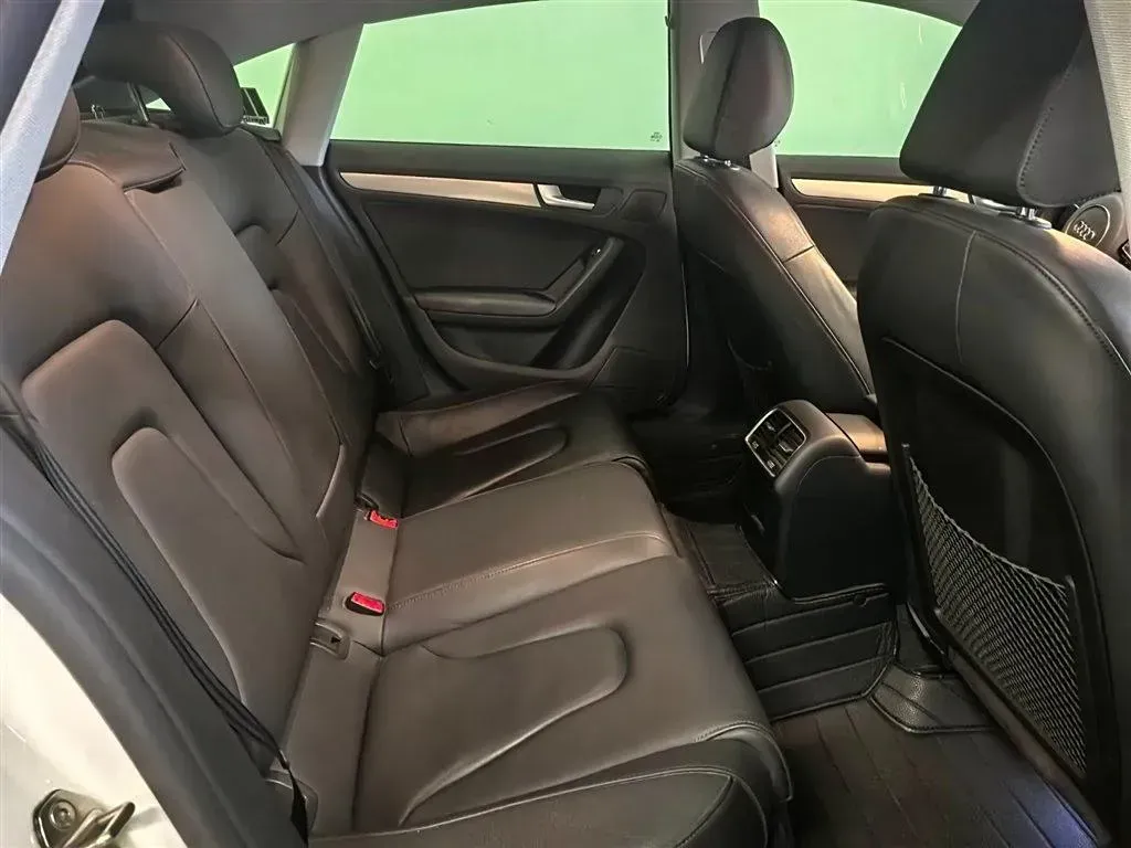 2016 Audi A5 2.0T 230HP L4 CVT,autocango,china used car exporter,china ev exporter,chinese used car exporter,chinese used ev exporter