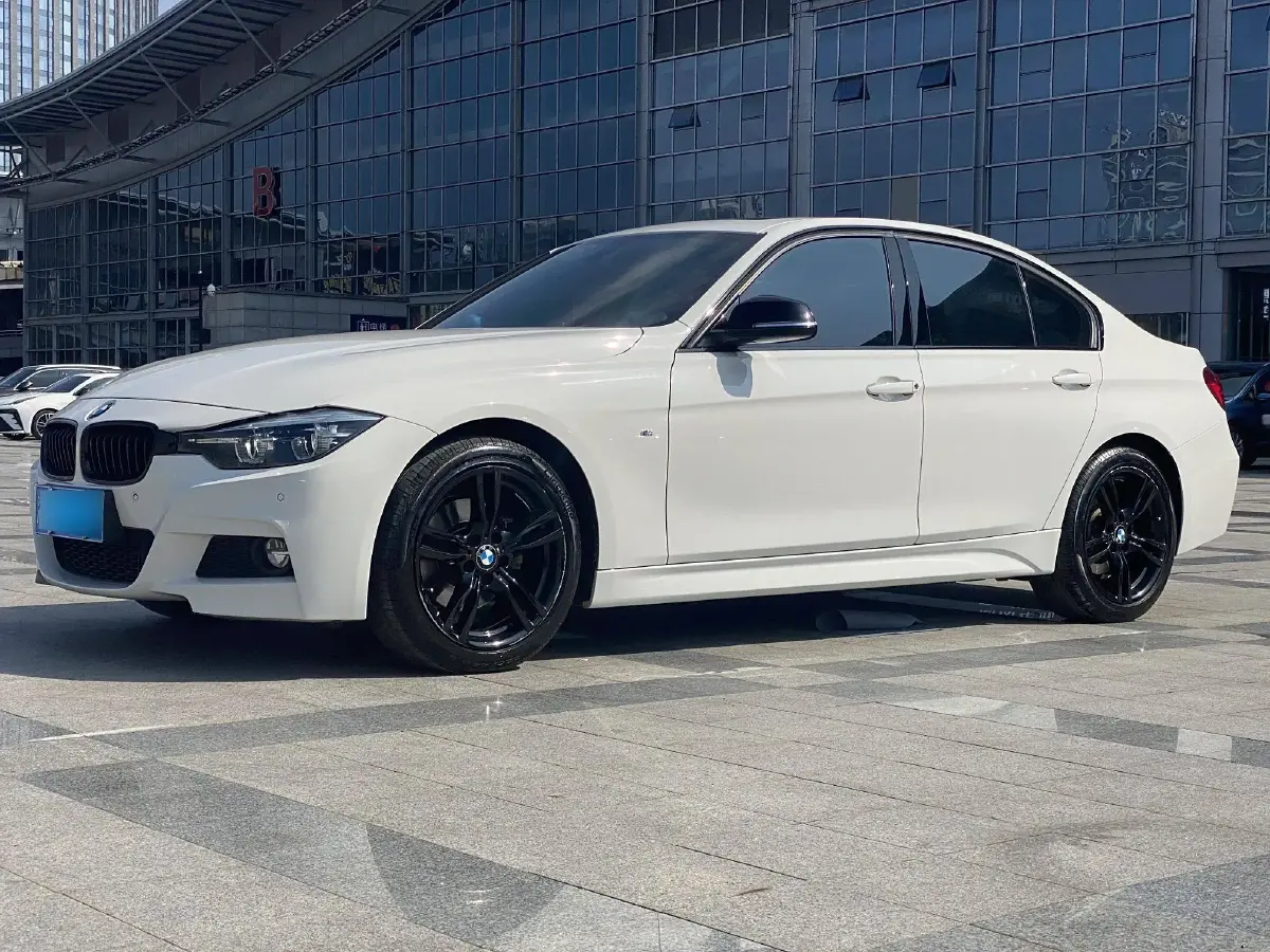2019 BMW 3 Series 2.0T 184HP L4 8AT