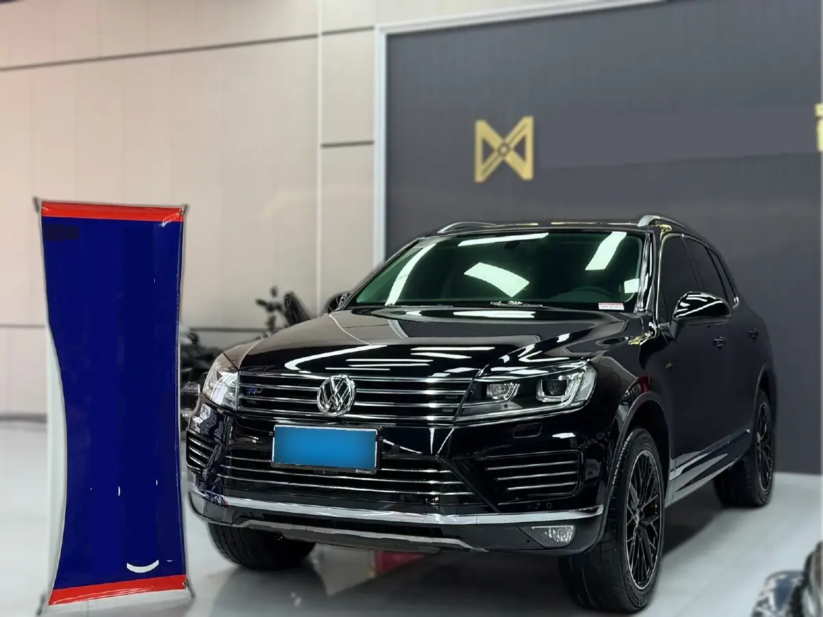 2017 Volkswagen Touareg 3.0T 320HP V6 8AT