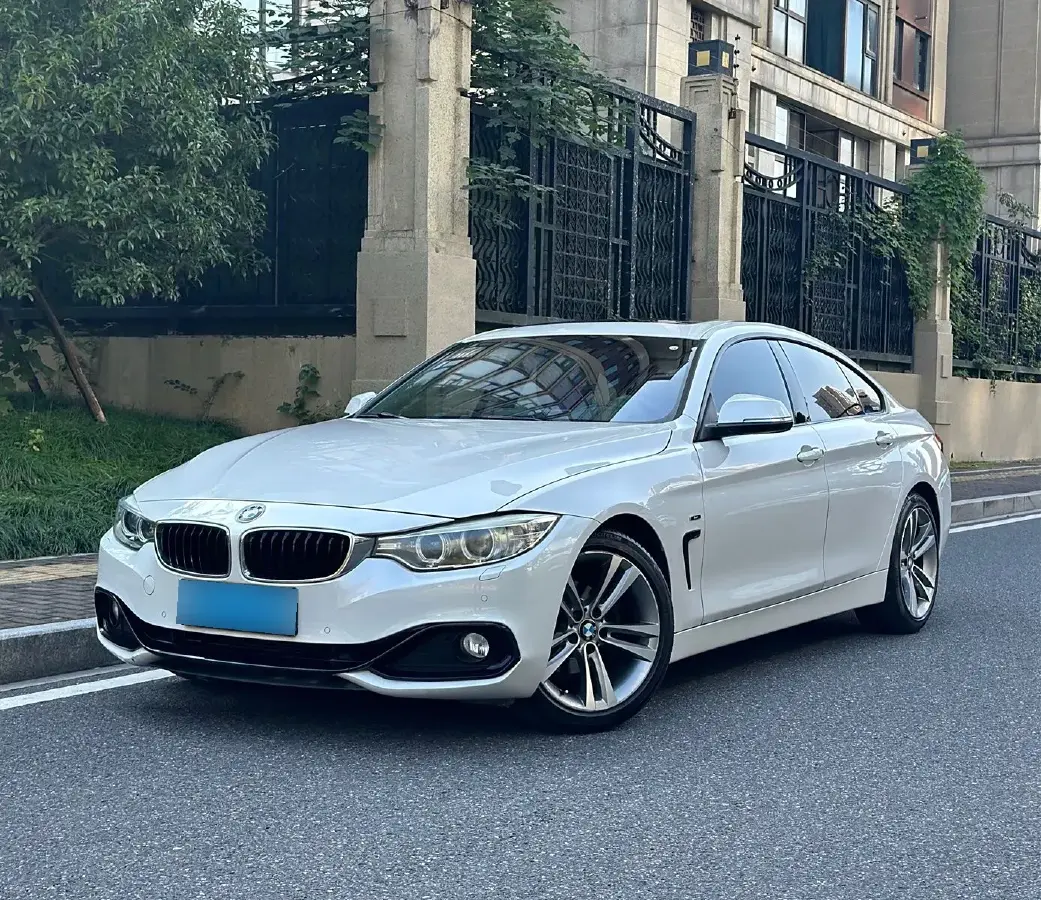 2014 BMW 4 Series 2.0T 184HP L4 8AT