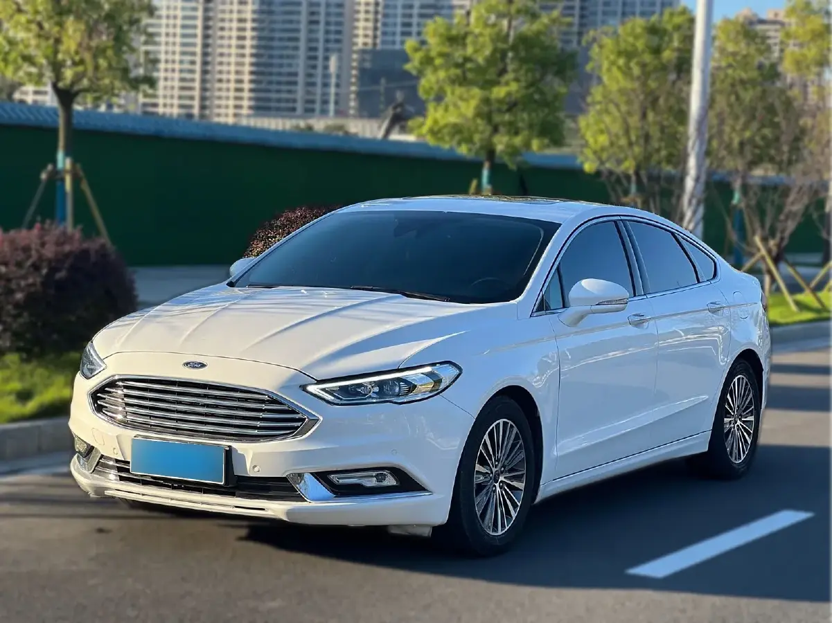 2017 Ford Mondeo 2.0T 204HP L4 6AT