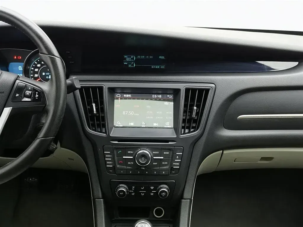 2015 BeiJing Auto Senova D50 1.5L 113HP L4 5MT,autocango,china used car exporter,china ev exporter,chinese used car exporter,chinese used ev exporter