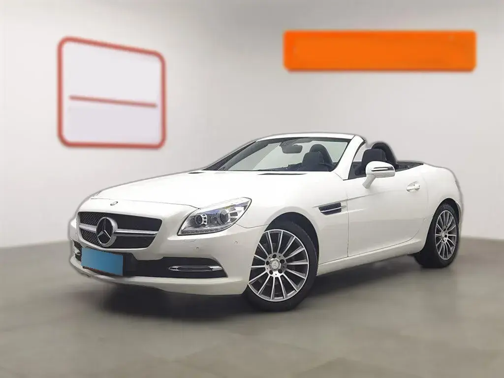 2011 Mercedes-Benz SLK Class 1.8T 184HP L4 7AT