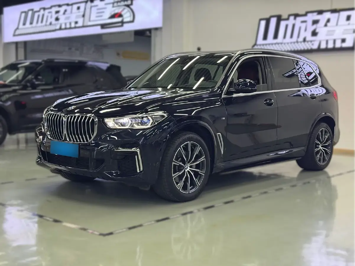 2022 BMW X5 2.0T 245HP L4 8AT