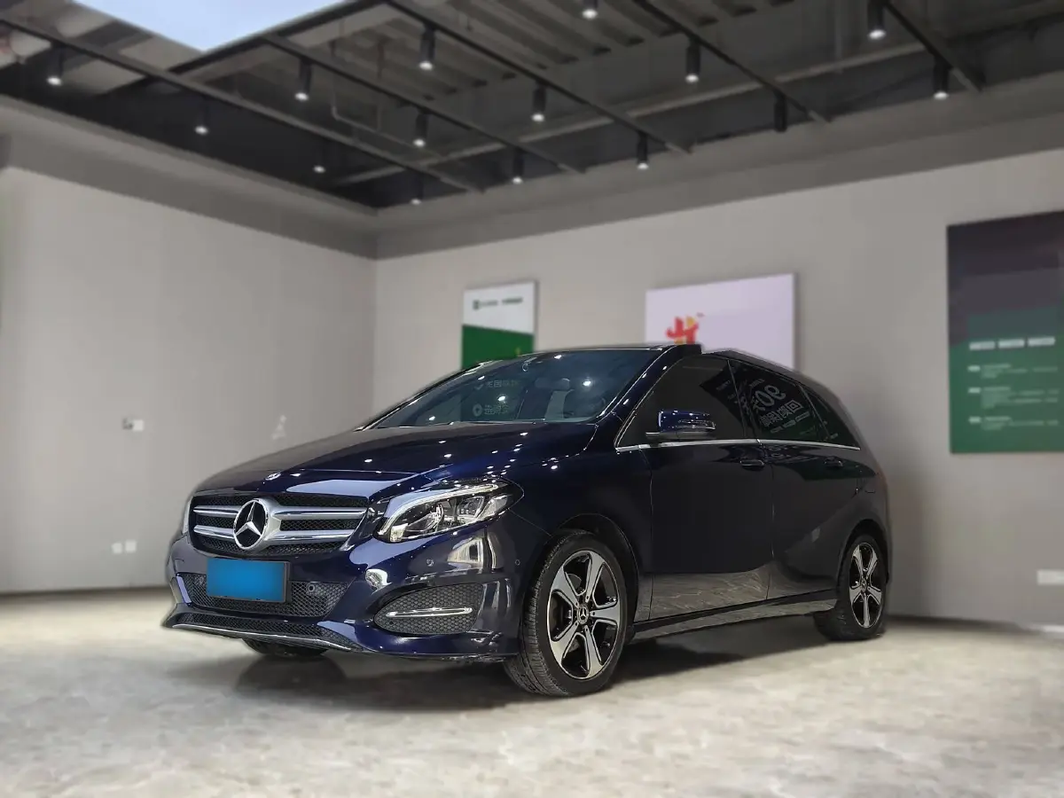 2017 Mercedes-Benz B Class 1.6T 156HP L4 7DCT