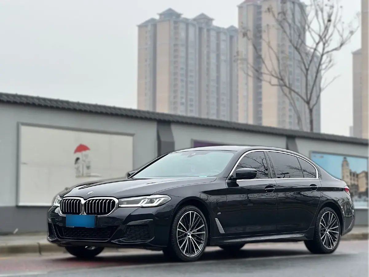 2021 BMW 5 Series 2.0T 252HP L4 8AT