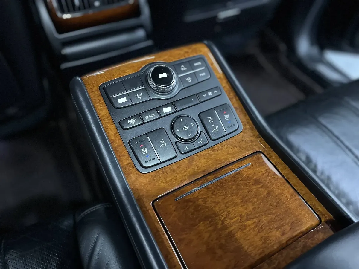 2009 Hyundai Equus 3.8L 290HP V6 6AT,autocango,china used car exporter,china ev exporter,chinese used car exporter,chinese used ev exporter