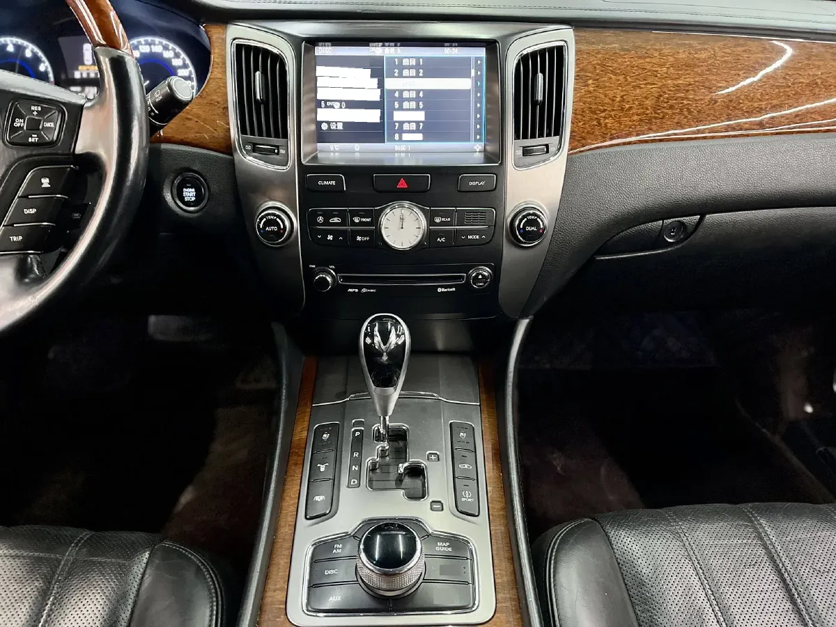 2009 Hyundai Equus 3.8L 290HP V6 6AT,autocango,china used car exporter,china ev exporter,chinese used car exporter,chinese used ev exporter