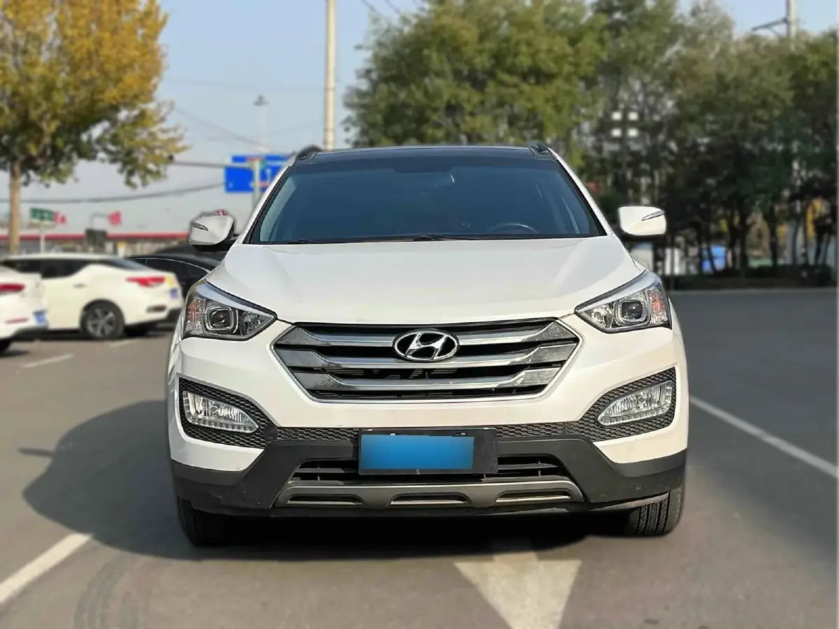2015 Hyundai Santafe 2.0T 245HP L4 6AT