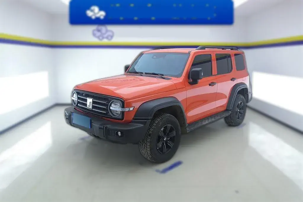 2024 Tank 300 2.0T 227HP L4 8AT