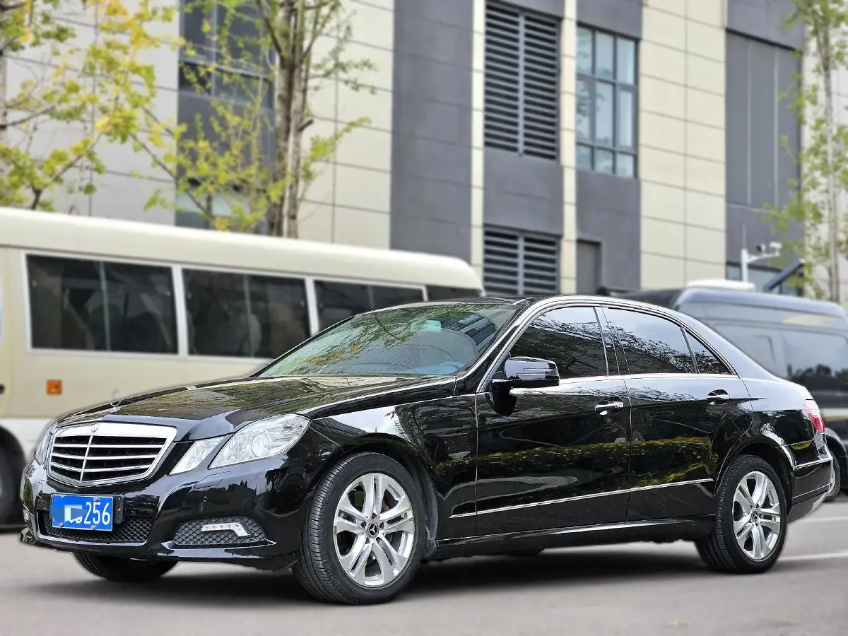 2009 Mercedes-Benz E Class 3.0L 231HP V6 7AT