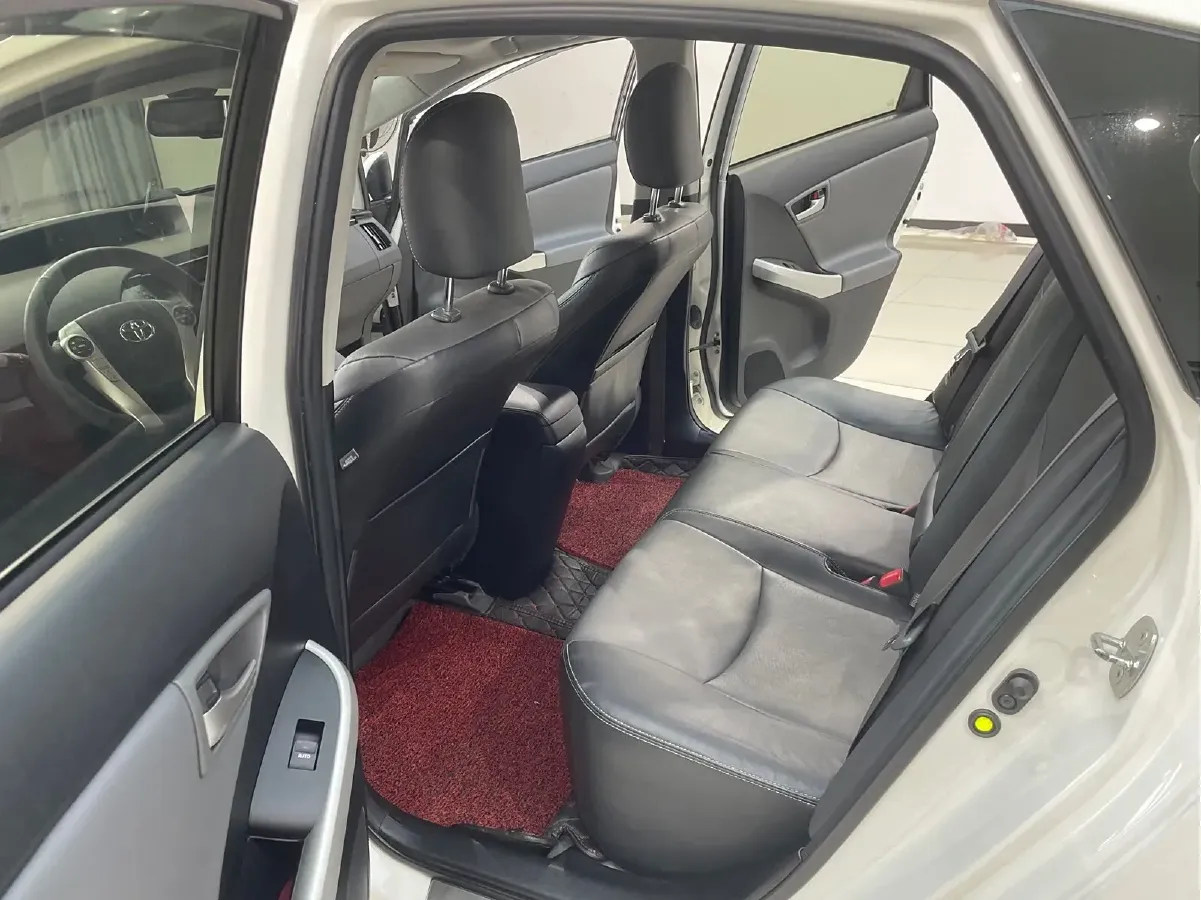 2012 Toyota Prius 1.8L 99HP L4 E-CVT Hybrid,autocango,china used car exporter,china ev exporter,chinese used car exporter,chinese used ev exporter