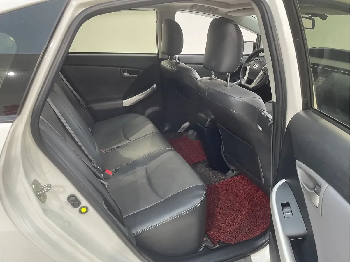 2012 Toyota Prius 1.8L 99HP L4 E-CVT Hybrid,autocango,china used car exporter,china ev exporter,chinese used car exporter,chinese used ev exporter