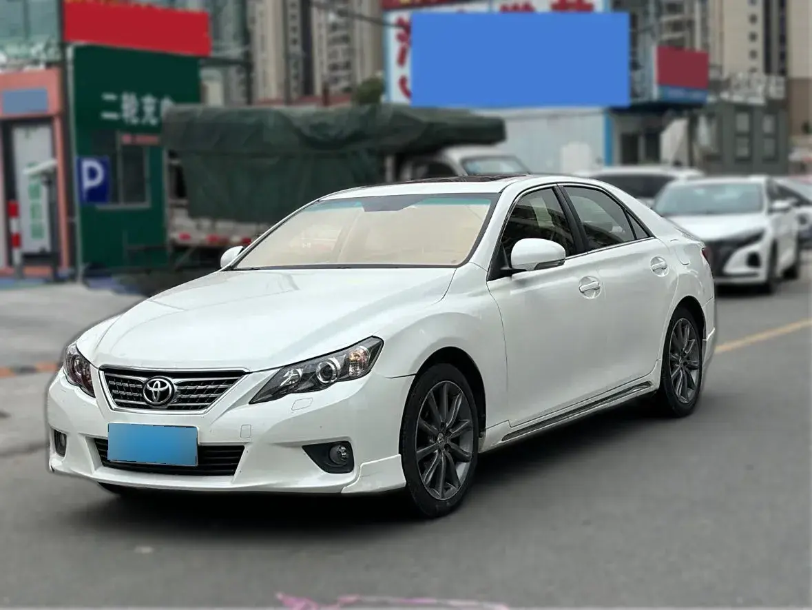 2013 Toyota Reiz 2.5L 193HP V6 6AT