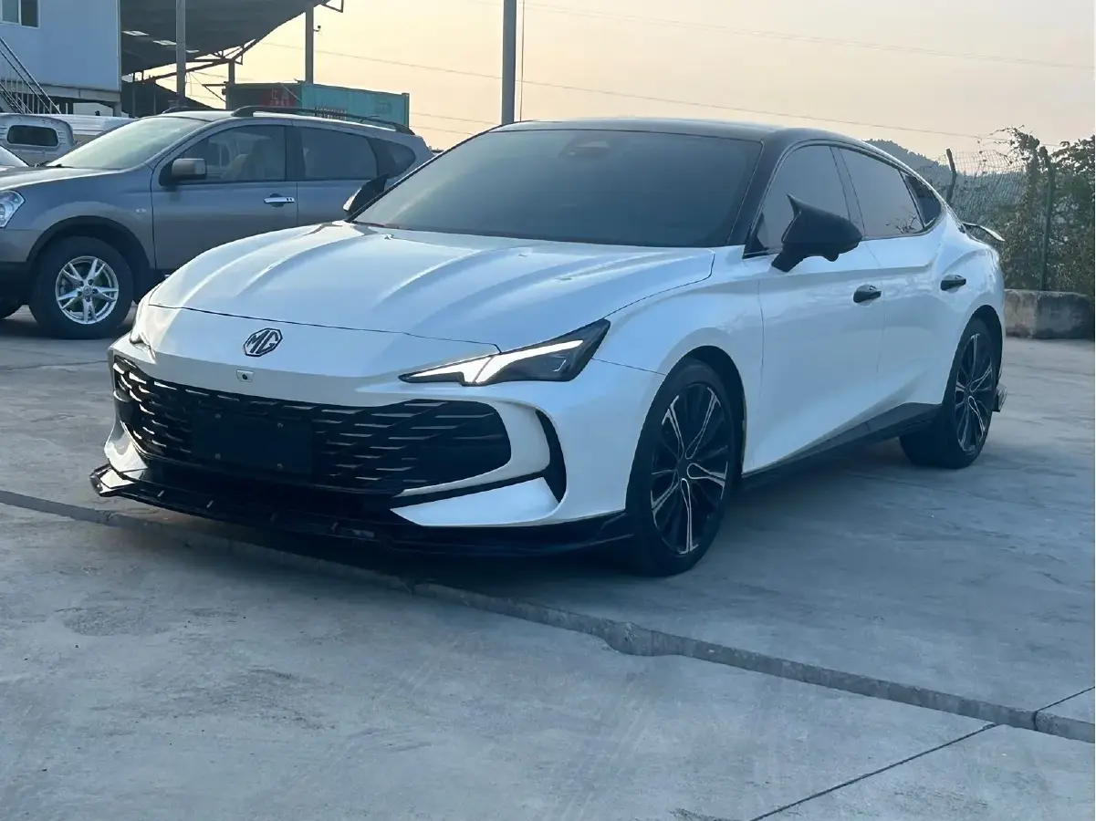 2023 MG 7 1.5T 188HP L4 7DCT