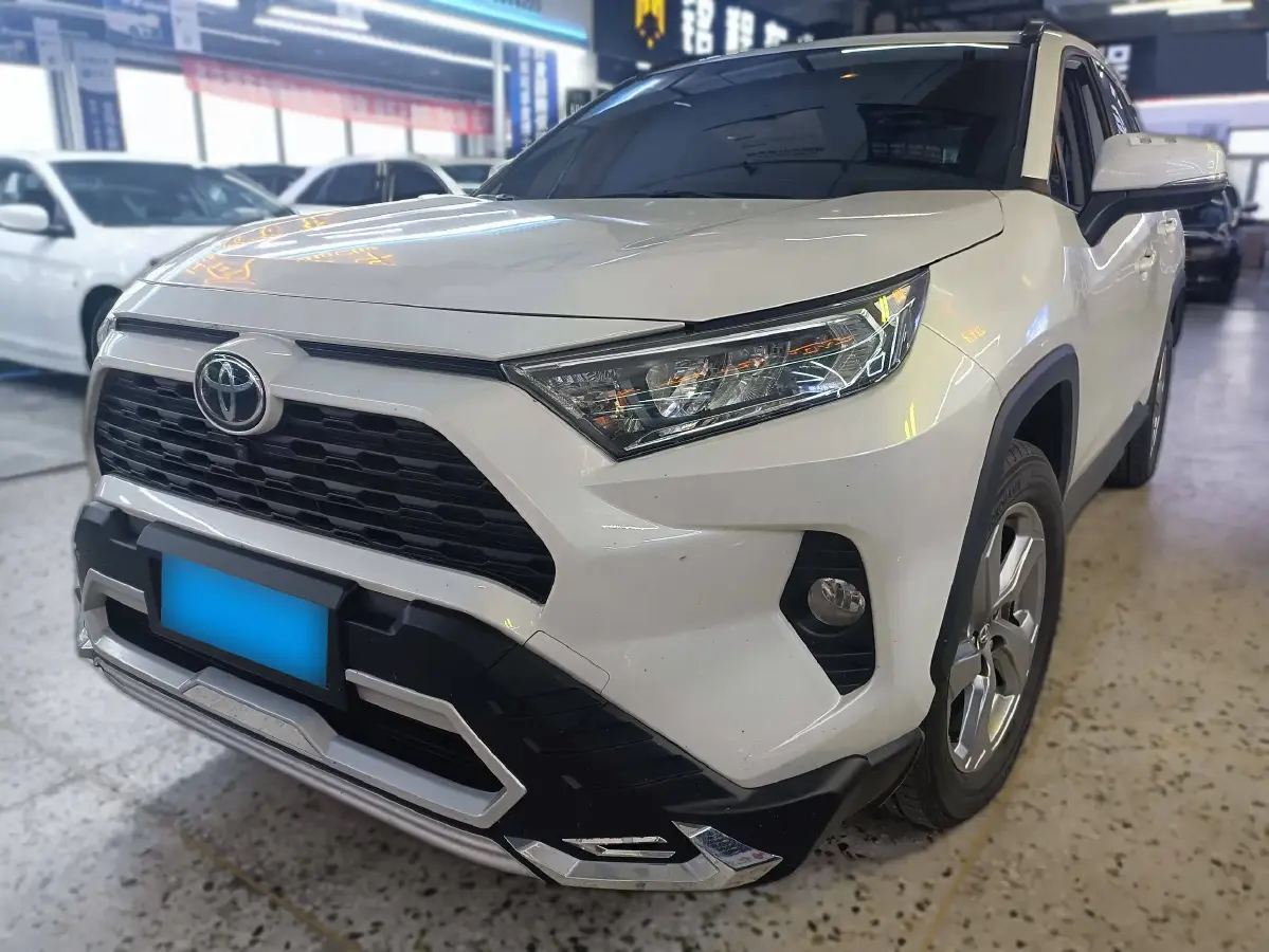 2021 Toyota RAV4 2.0L 171HP L4 CVT