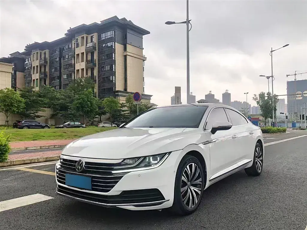 2019 Volkswagen CC 2.0T 220HP L4 7DCT