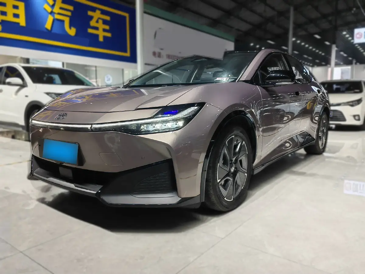 2023 Toyota bZ3 BEV 65.28KWH