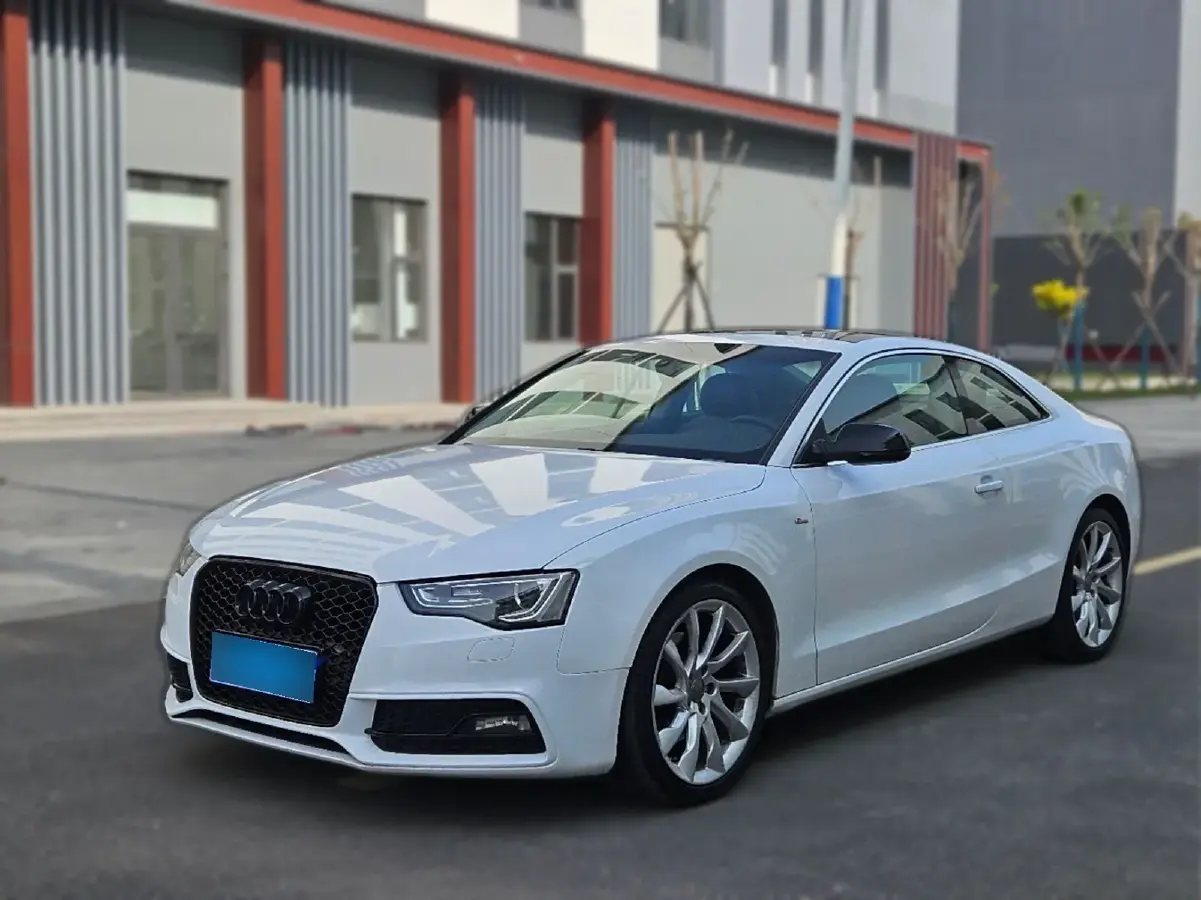 2013 Audi A5 2.0T 211HP L4 7DCT