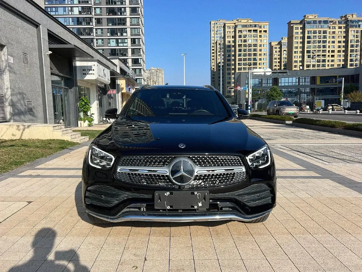 2022 Mercedes-Benz GLC Class 2.0T 258HP L4 9AT