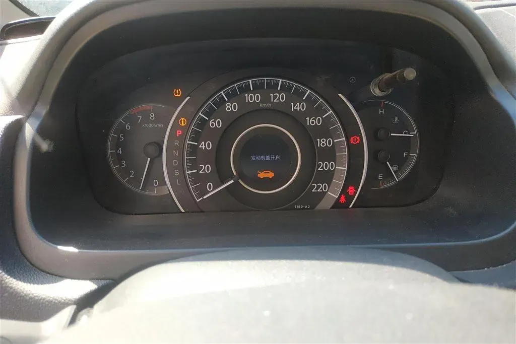 2015 Honda CR-V 2.0L 155HP L4 CVT,autocango,china used car exporter,china ev exporter,chinese used car exporter,chinese used ev exporter