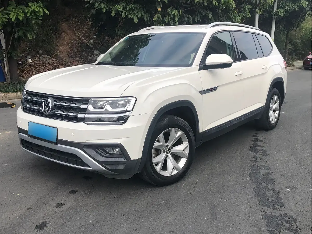 2017 Volkswagen Teramont 2.0T 220HP L4 7DCT