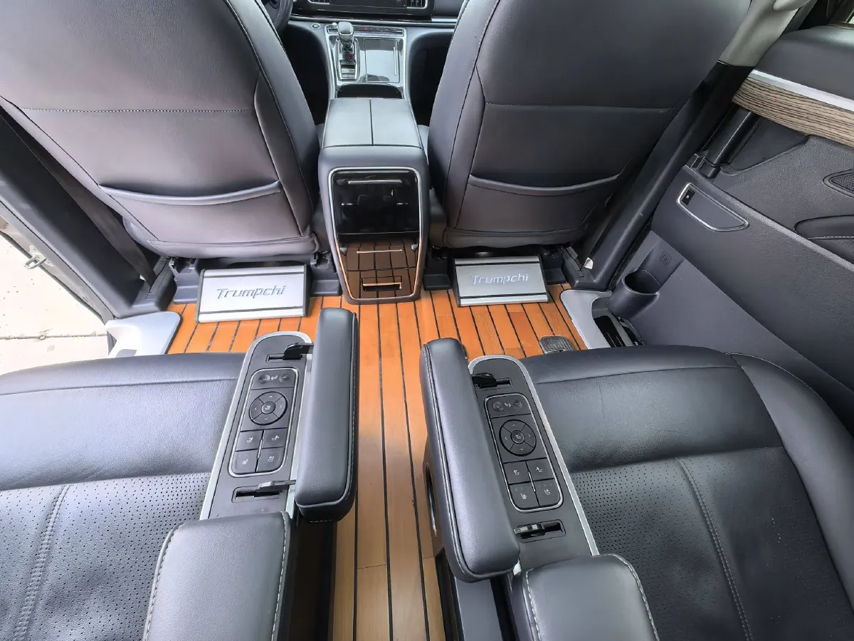 2023 GAC Trumpchi M8 2.0T 252HP L4 8AT,autocango,china used car exporter,china ev exporter,chinese used car exporter,chinese used ev exporter