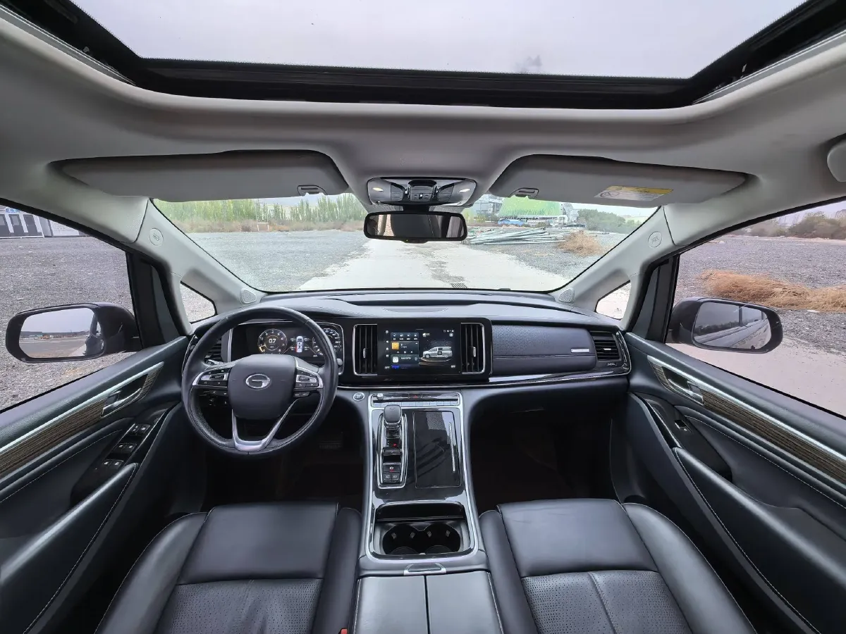 2023 GAC Trumpchi M8 2.0T 252HP L4 8AT,autocango,china used car exporter,china ev exporter,chinese used car exporter,chinese used ev exporter