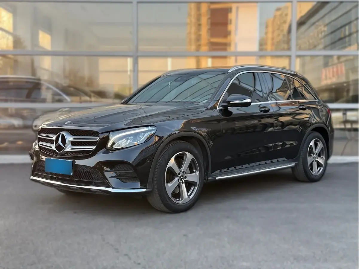 2017 Mercedes-Benz GLC Class 2.0T 211HP L4 9AT