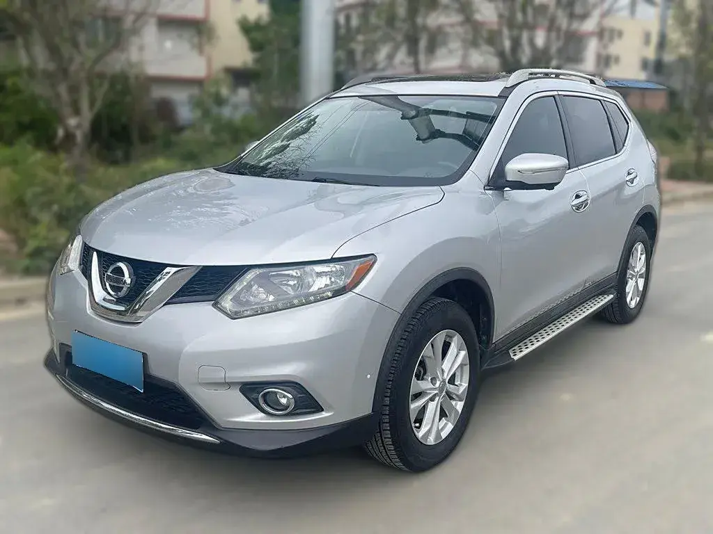 2014 Nissan X-Trail 2.0L 150HP L4 CVT
